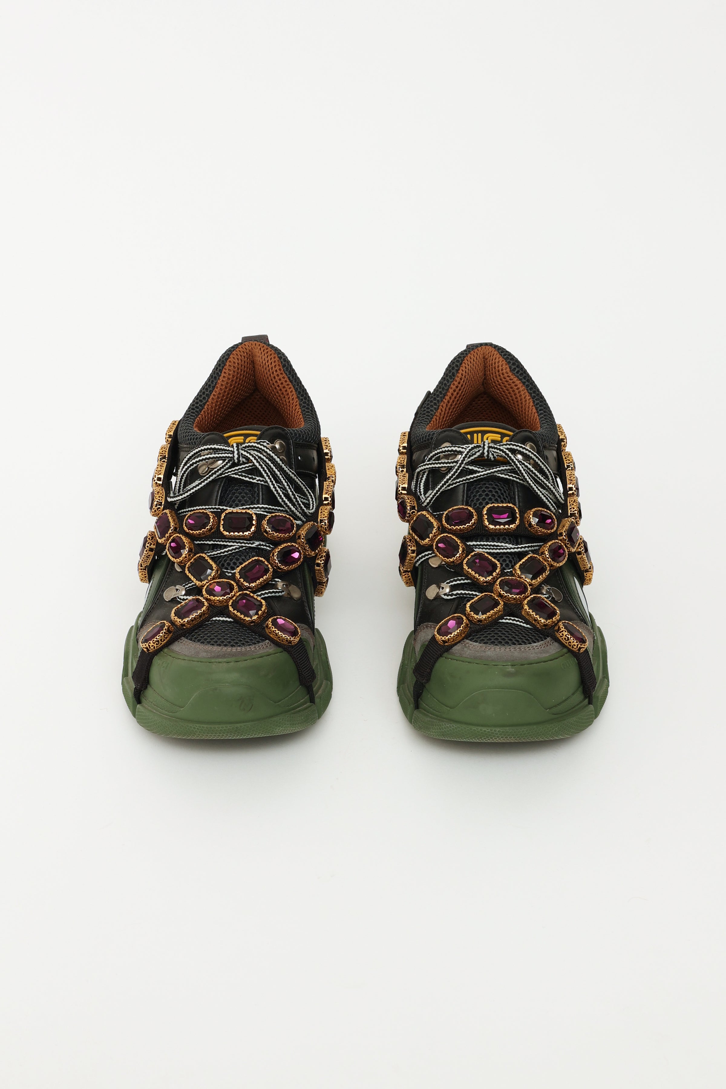 Gucci Tapete mit Pearl Eyes-Print Mehrfarbig - IetpShops Australia - Grey  Sneakers with logo Gucci